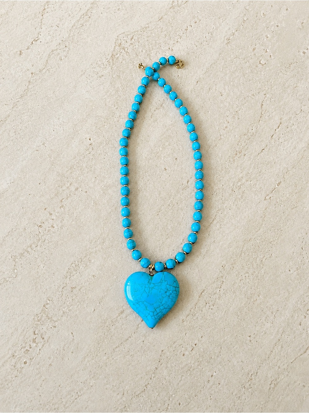 Turquoise Howlite Bead Heart Necklace - Classic Women's Jewelry